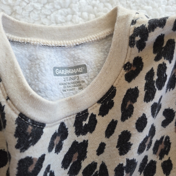 2t Garanimals Fleece Sweatshirt - Picture 2 of 3